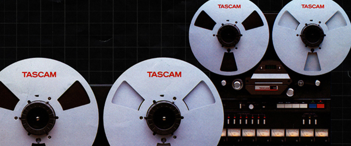 photo of a tape recorder